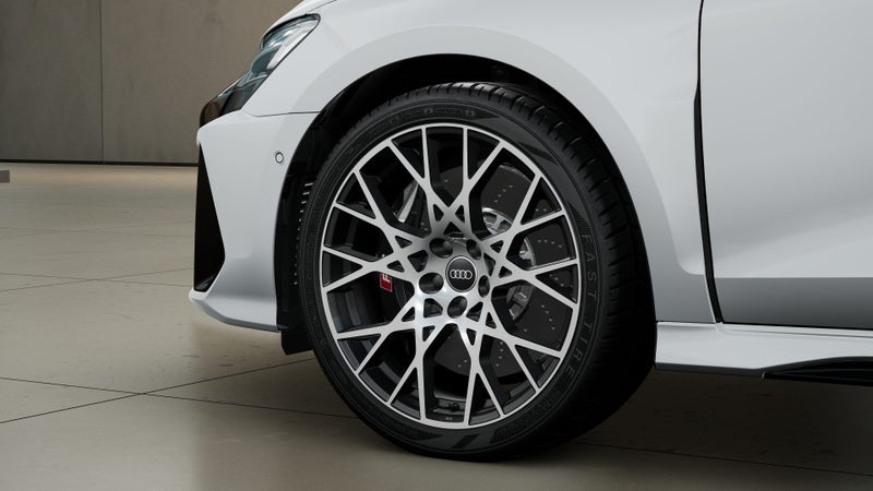2025 Audi RS3 Sedan 2.5 TFSI 294kW Quattro image 5