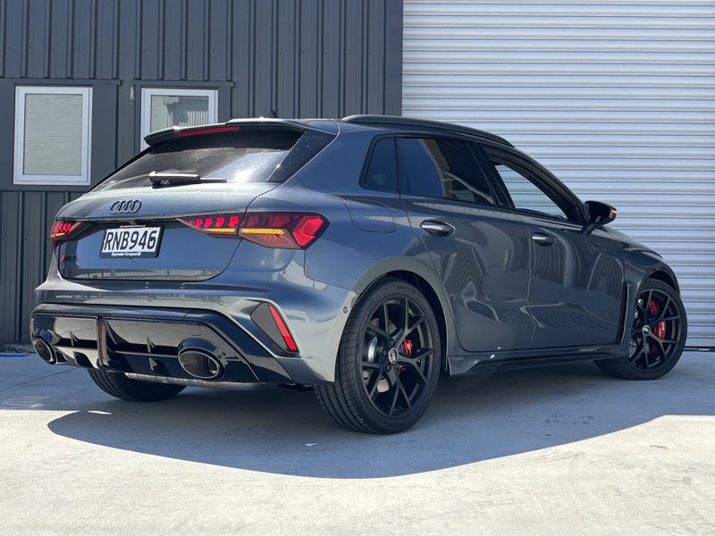 2025 Audi RS3 Sportback TFSI image 5