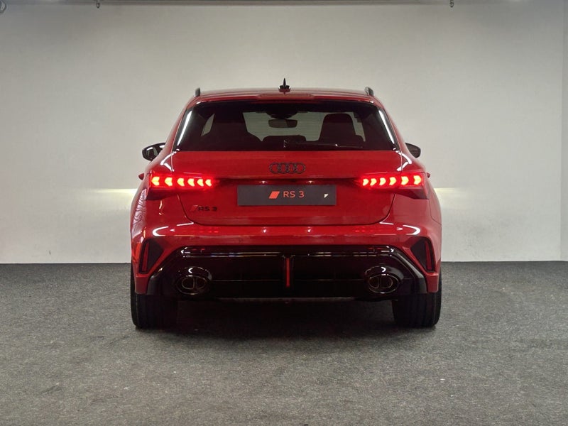 2025 Audi RS3 Sportback TFSI image 5