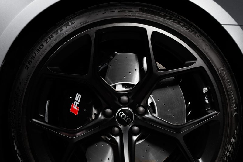 2025 Audi RS6 Avant Performance image 5