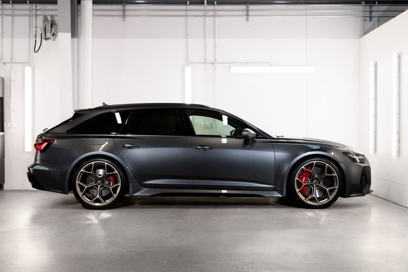2025 Audi RS6 Avant Performance image 4