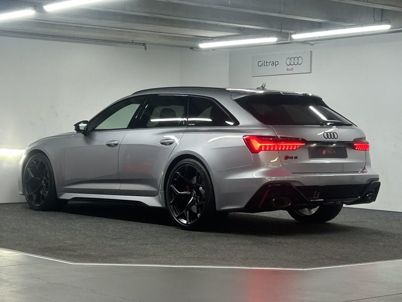 2025 Audi RS6 Avant Performance image 4