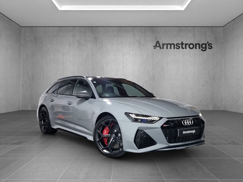 2025 Audi RS6 Avant Performance image 1