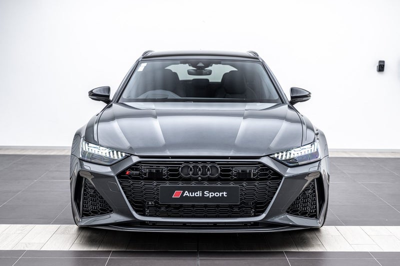 2025 Audi RS6 AVANT PERFORMANCE TFSI image 4