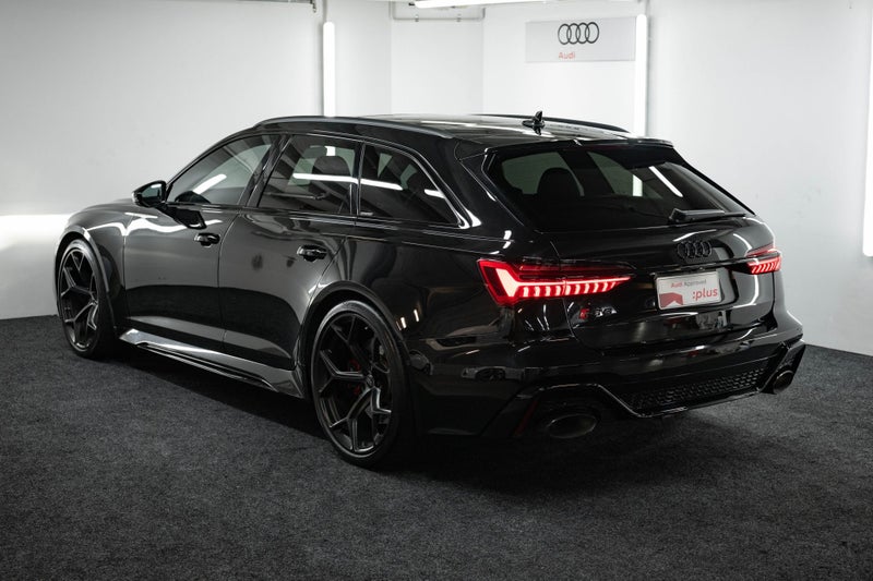 2025 Audi RS6 RS 6 Avant Performance image 3