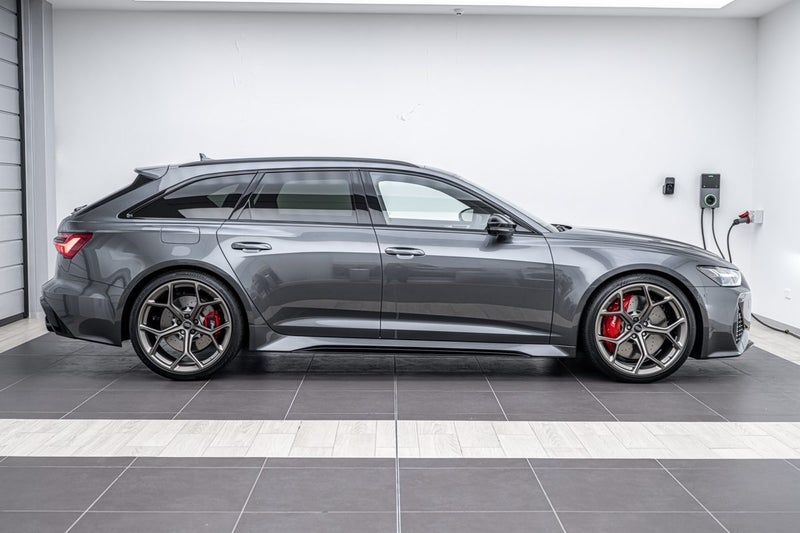 2025 Audi RS6 RS 6 AVANT PERFORMANCE TFSI image 2