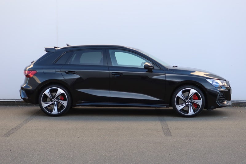 2025 Audi S3 Sportback 2.0 TFSI Quattro S Tronic image 2