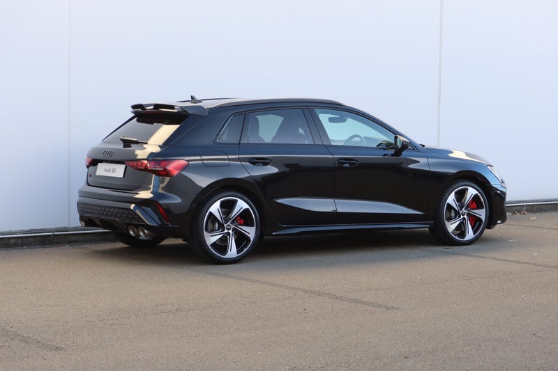 2025 Audi S3 Sportback 2.0 TFSI Quattro S Tronic image 3