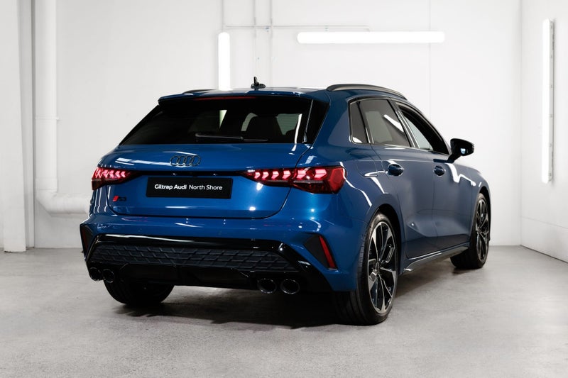 2025 Audi S3 Sportback TFSI 245 kW image 2