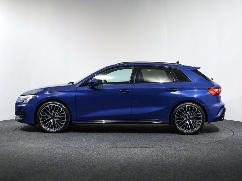 2025 Audi S3 Sportback TFSI 245kW quattro image 3