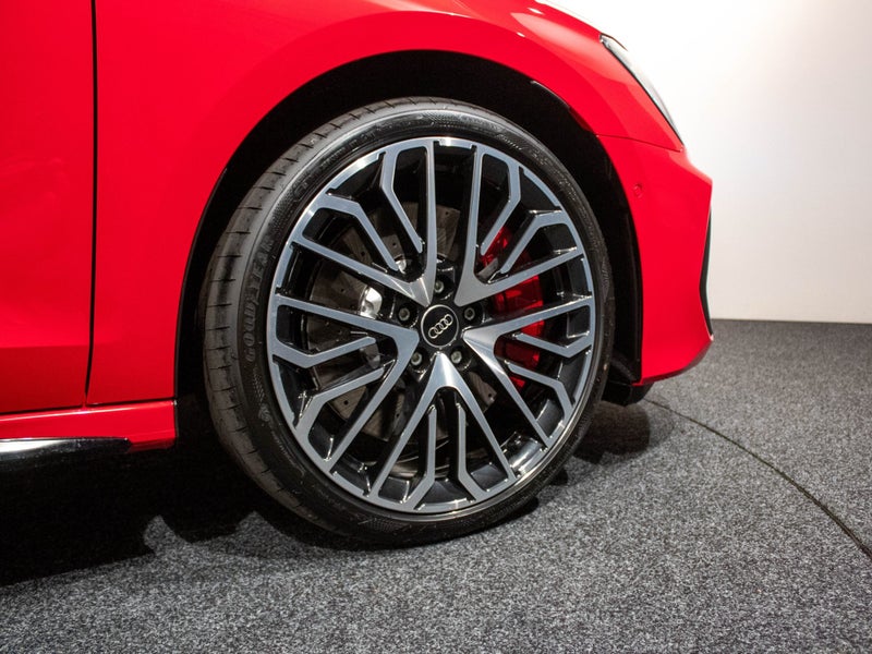 2025 Audi S3 Sportback TFSI 245kW quattro image 3
