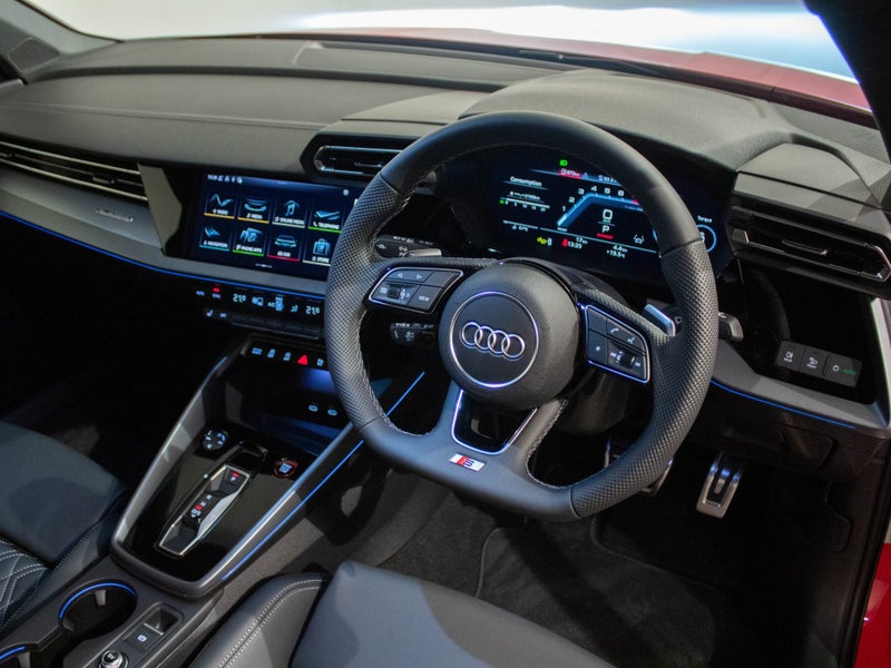 2025 Audi S3 Sportback TFSI 245kW quattro image 5