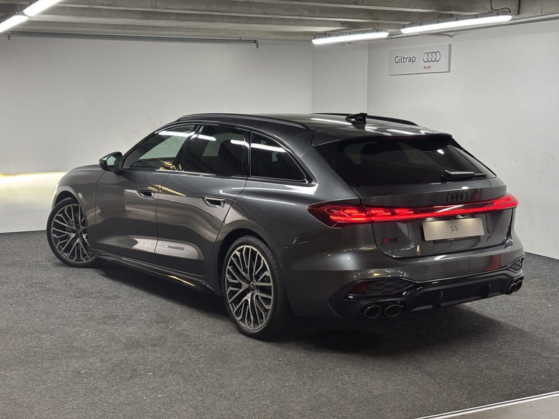 2025 Audi S5 Avant TFSI image 4