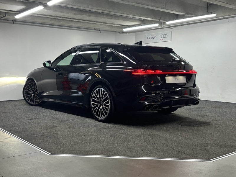 2025 Audi S5 Avant TFSI image 5