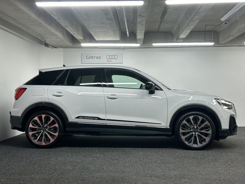 2025 Audi SQ2 Quattro image 3