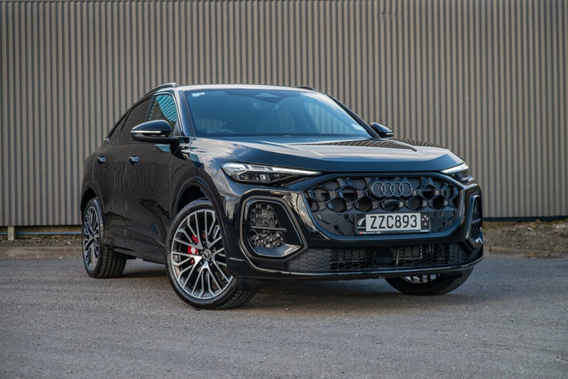 2025 Audi SQ5 Sportback 3.0TFSI 270kW quattro image 1