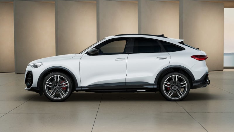 2025 Audi SQ5 Sportback 3.0TFSI image 3