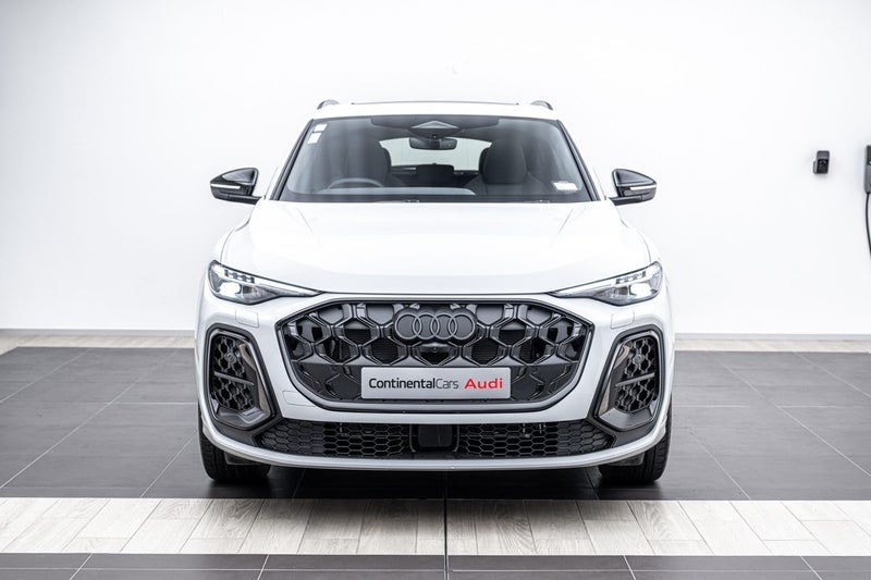 2025 Audi SQ5 SPORTBACK TFSI image 4