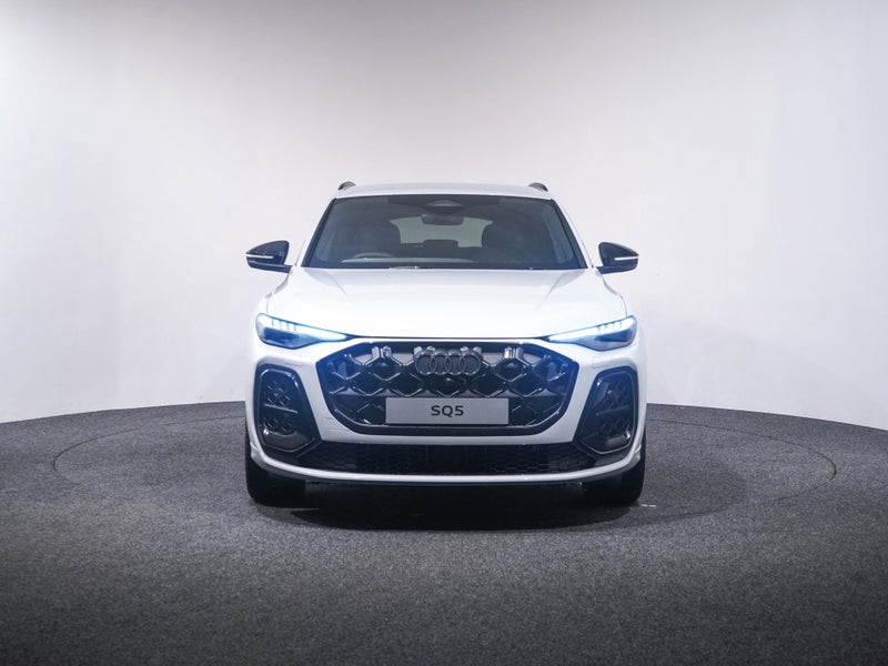 2025 Audi SQ5 Sportback TFSI 270kW quattro image 2