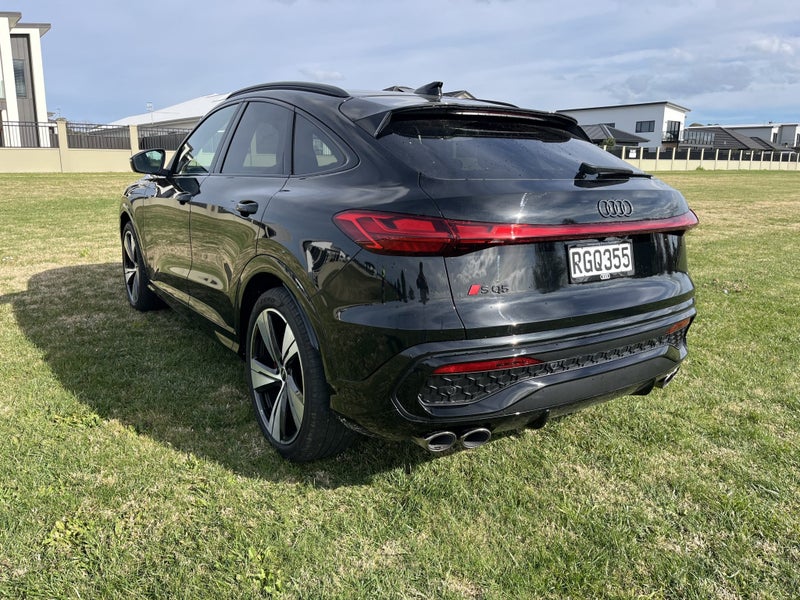 2025 Audi SQ5 Sportback TFSI image 5
