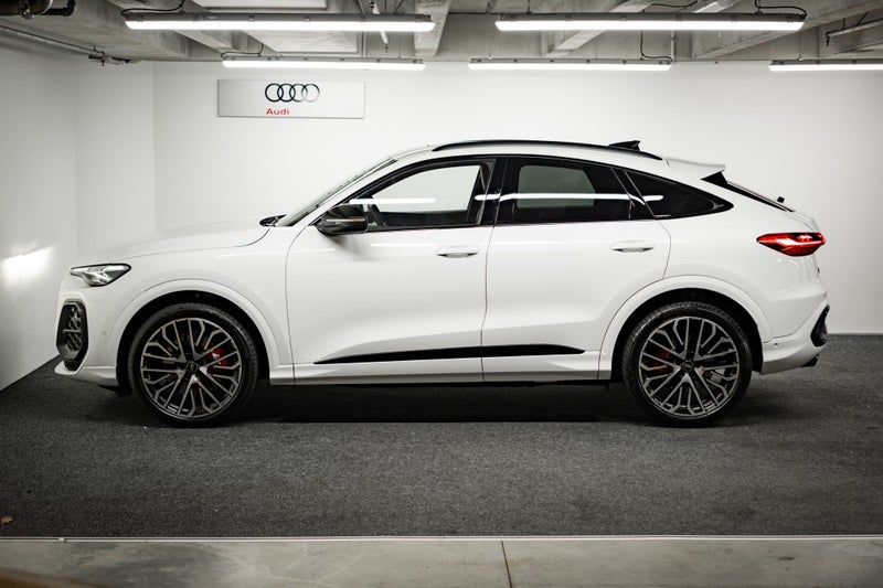 2025 Audi SQ5 Sportback TFSI image 3