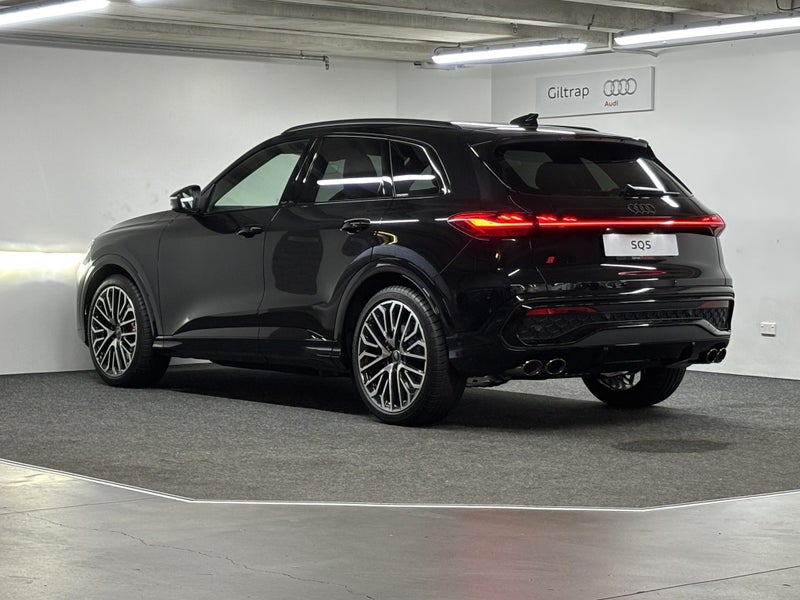 2025 Audi SQ5 SUV TFSI image 4