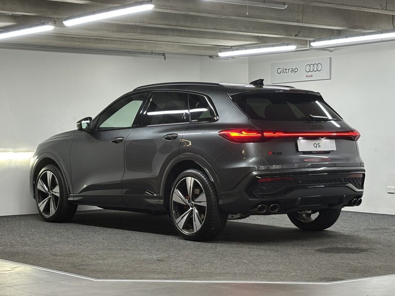 2025 Audi SQ5 SUV TFSI image 4