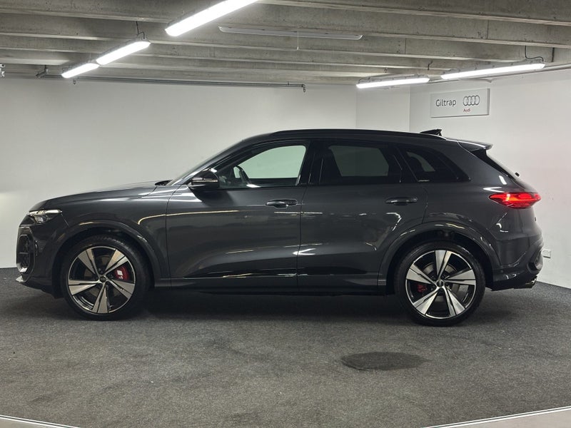 2025 Audi SQ5 SUV TFSI image 3