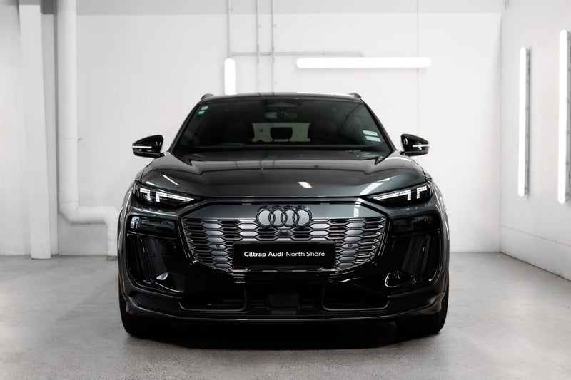 2025 Audi SQ6 e-tron Sportback image 3