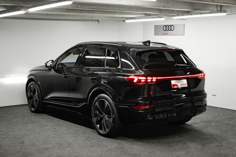 2025 Audi SQ6 SUV e-tron 360 kW image 3