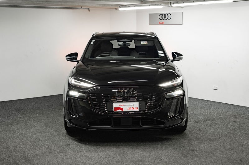 2025 Audi SQ6 SUV e-tron 360 kW image 5