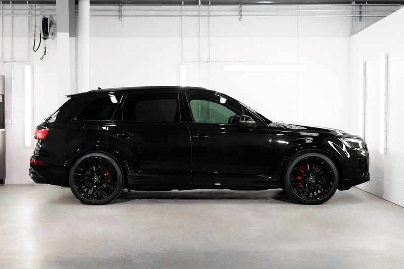 2025 Audi SQ7 TFSI 373 kW image 4