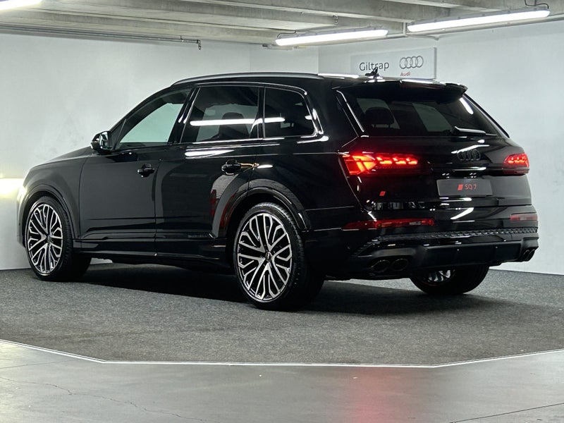 2025 Audi SQ7 TFSI 373 kW image 4