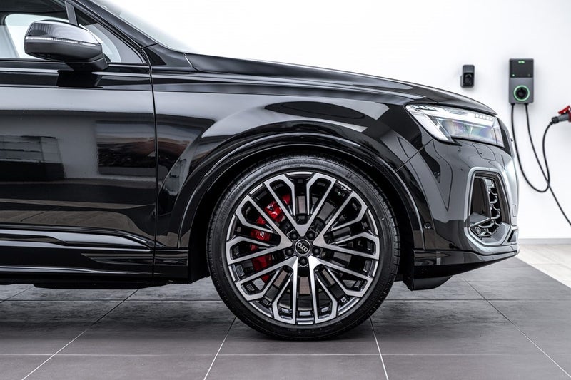 2025 Audi SQ7 TFSI 373 KW image 3