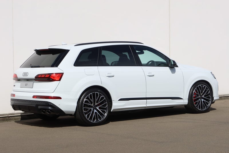 2025 Audi SQ7 TFSI quattro (373 kw) image 3