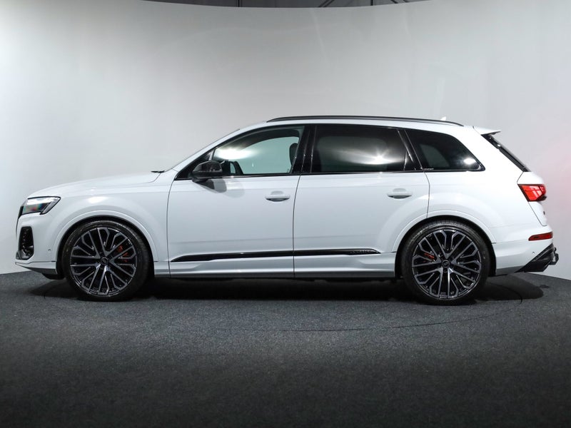 2025 Audi SQ7 V8 TFSI 373kW quattro image 3