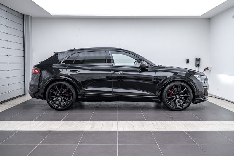 2025 Audi SQ8 TFSI image 2