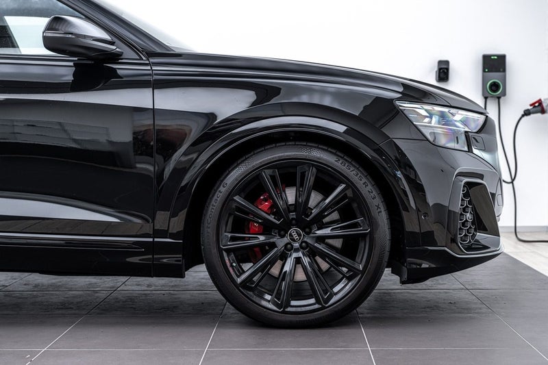 2025 Audi SQ8 TFSI image 4