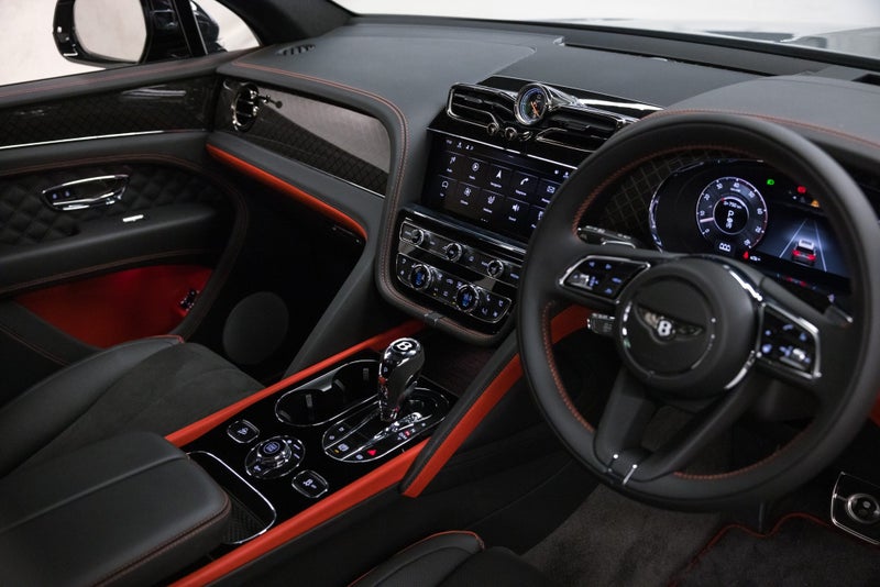 2025 Bentley Bentayga S Black Edition image 2