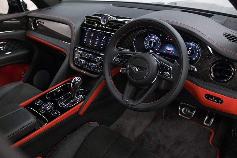 2025 Bentley Bentayga S Black Edition image 4