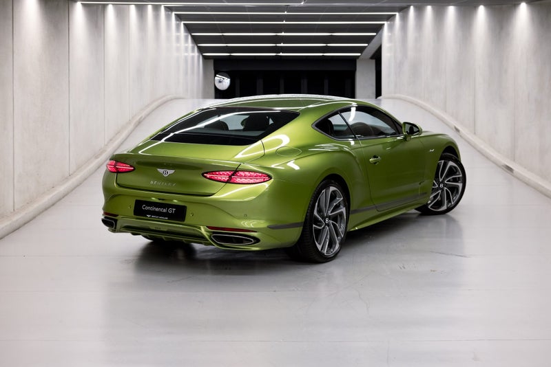 2025 Bentley Continental GT Speed image 3