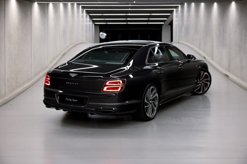 2025 Bentley Flying Spur Speed, The Ultra Perfo... image 3