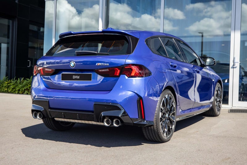 2025 BMW 1 Series M135 Xdrive image 4