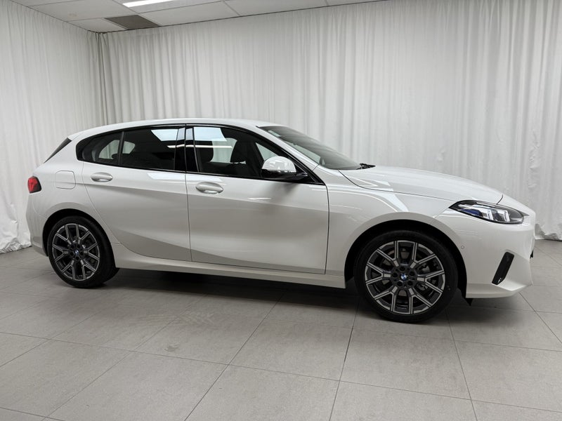 2025 BMW 120i 120 Hatch Sports Collection Edition image 2