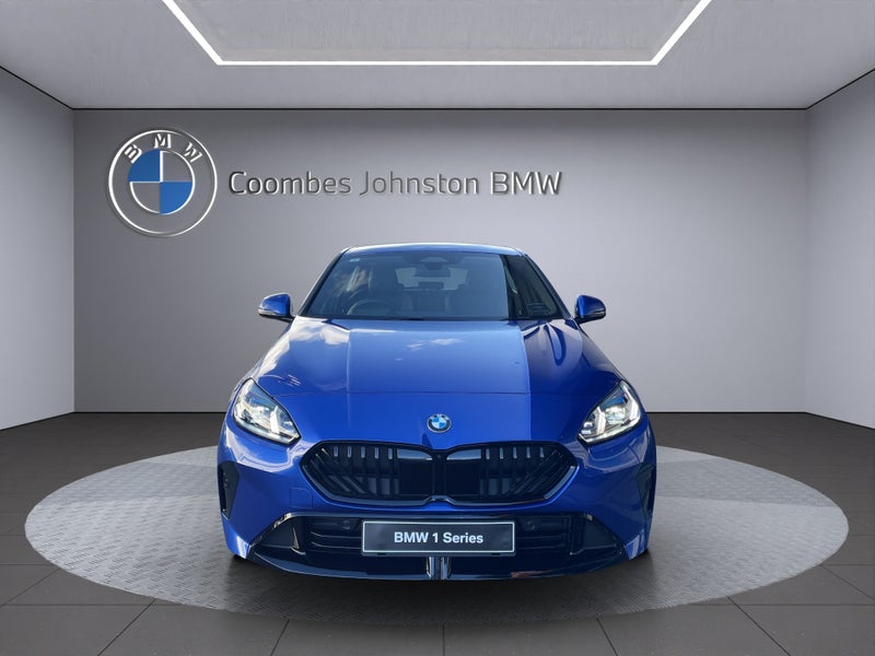2025 BMW 120i M-Sport image 2