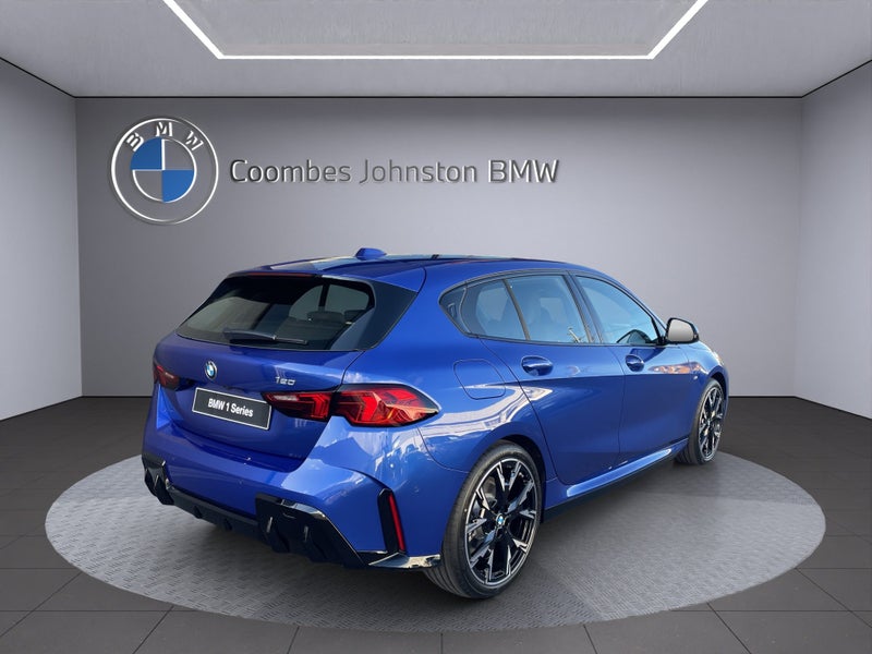 2025 BMW 120i M-Sport image 5