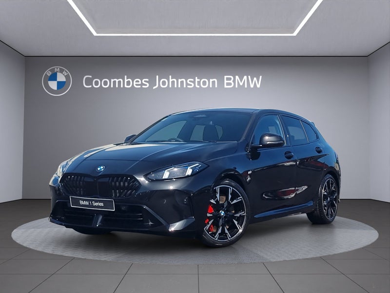 2025 BMW 120i M sport image 1