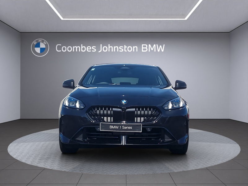 2025 BMW 120i M sport image 2