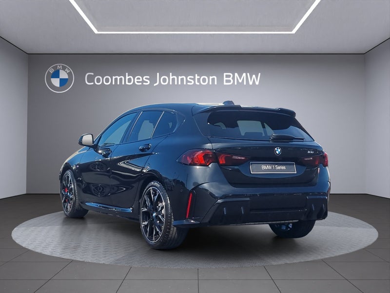 2025 BMW 120i M sport image 4