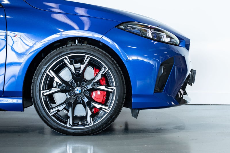 2025 BMW 120i M-Sport Package hatch image 4